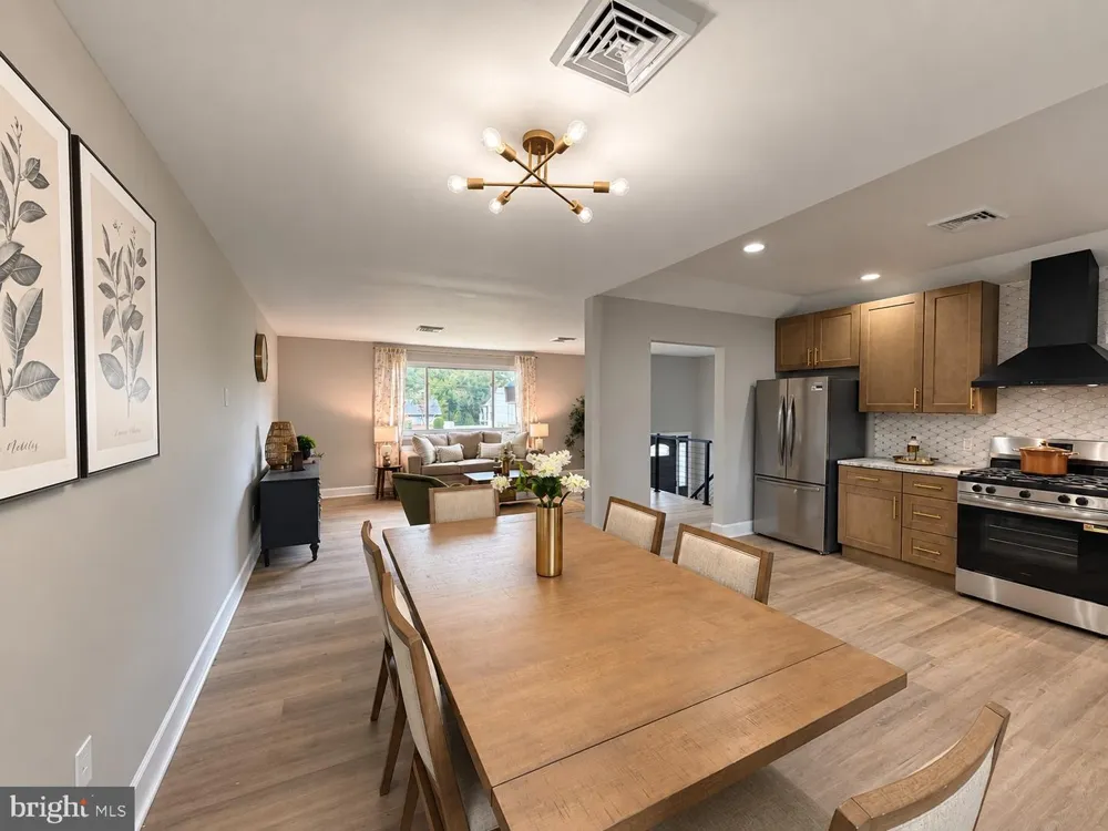 262 LEA LANE Warminster, PA 18974