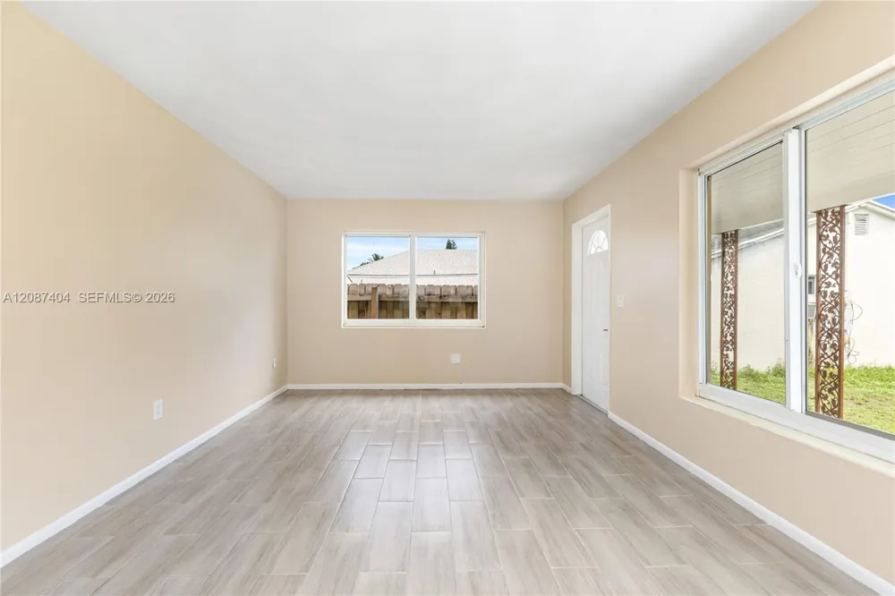619 D ST Lake Worth, FL 33460