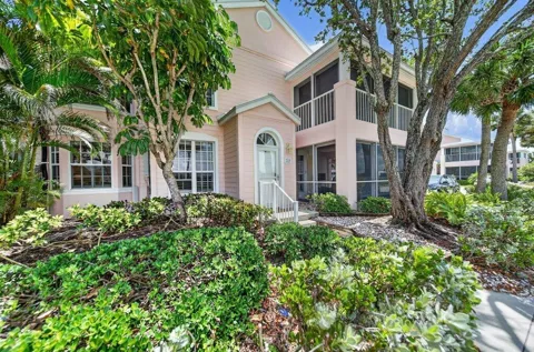 391 NE Plantation Road #215