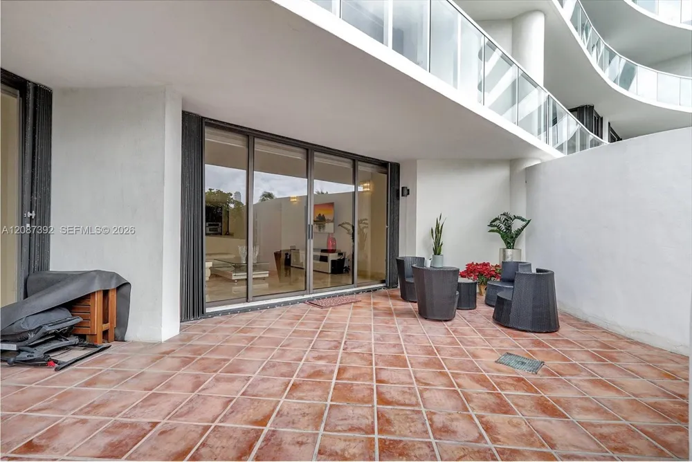 4000 ISLAND BLVD #402 Aventura, FL 33160