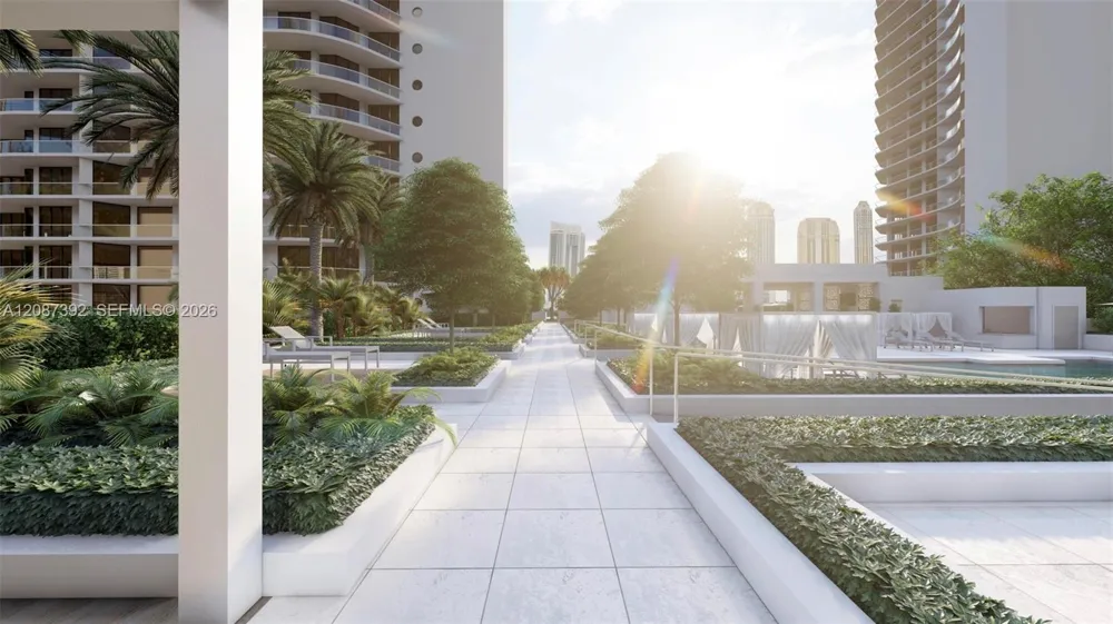 4000 ISLAND BLVD #402 Aventura, FL 33160