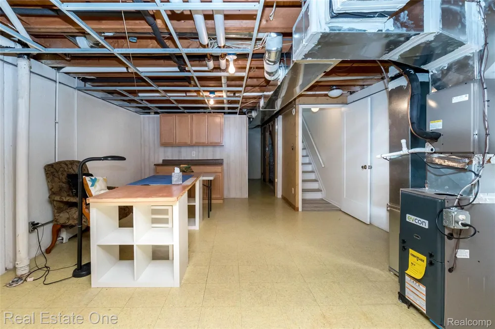 25142 Franklin Terrace #8 South Lyon City, MI 48178