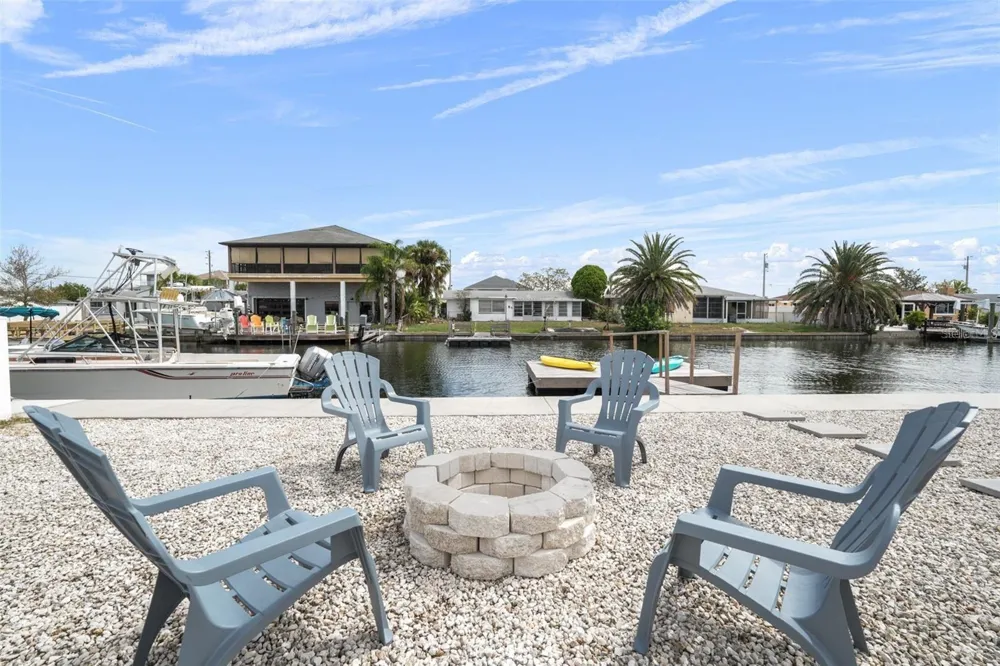 13704 VERONICA DRIVE Hudson, FL 34667