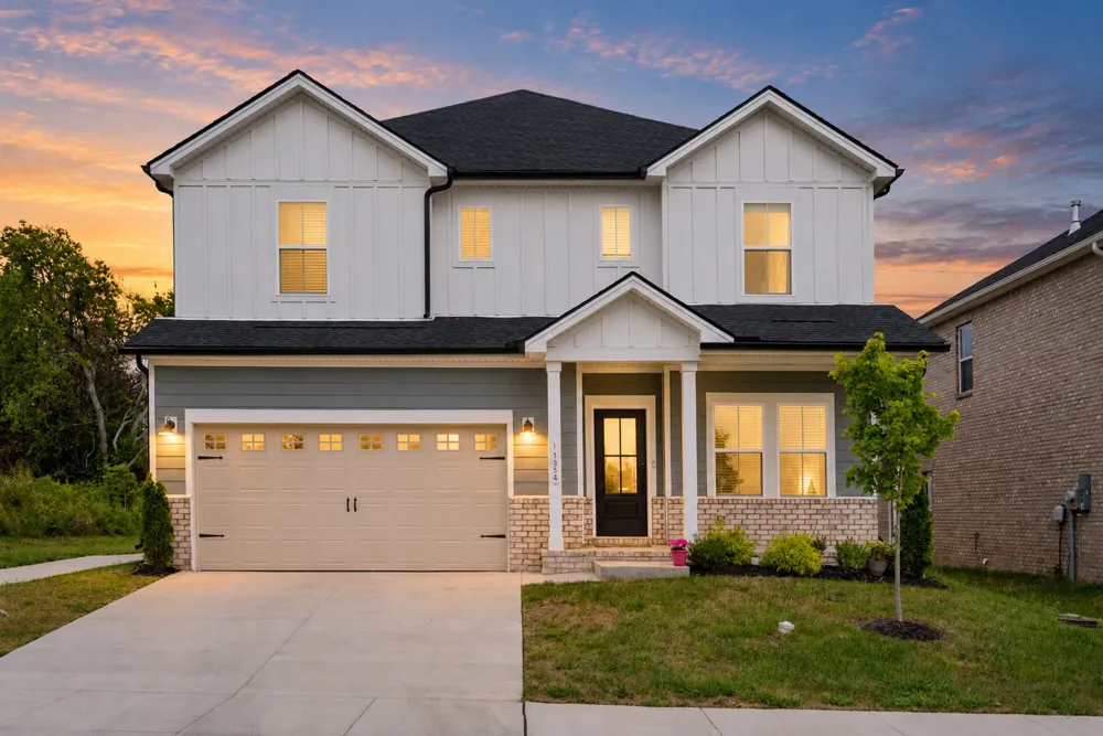 1354 Beasley Blvd Mount Juliet, TN 37122