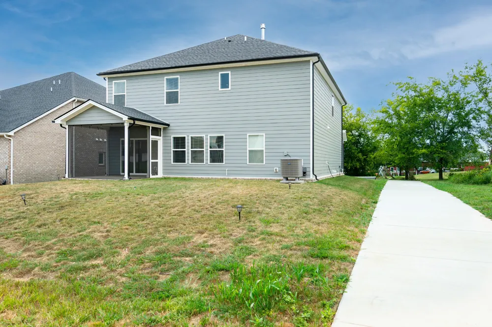 1354 Beasley Blvd Mount Juliet, TN 37122