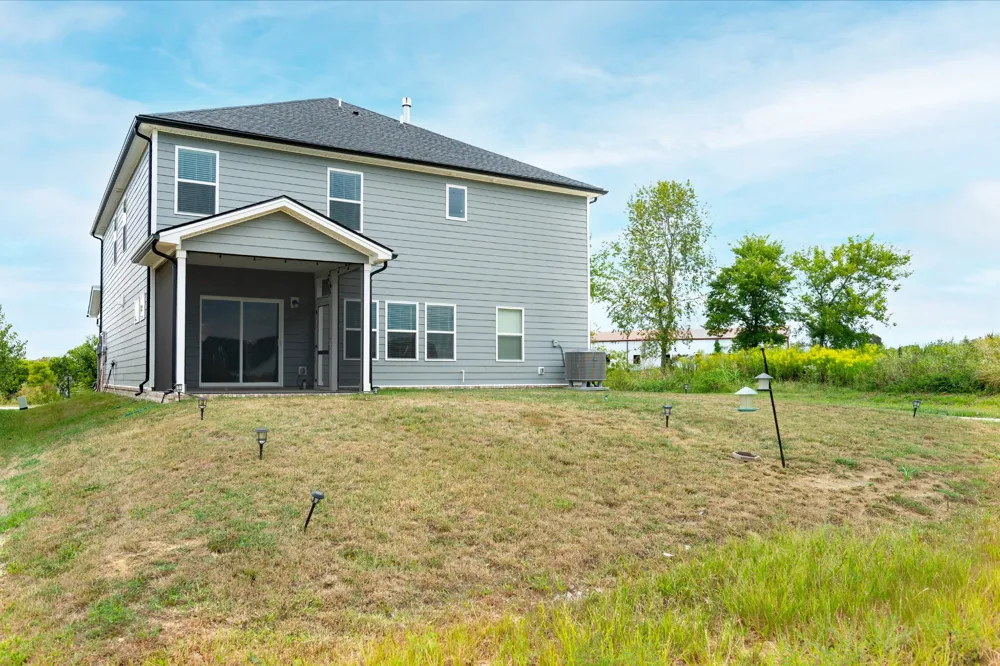 1354 Beasley Blvd Mount Juliet, TN 37122