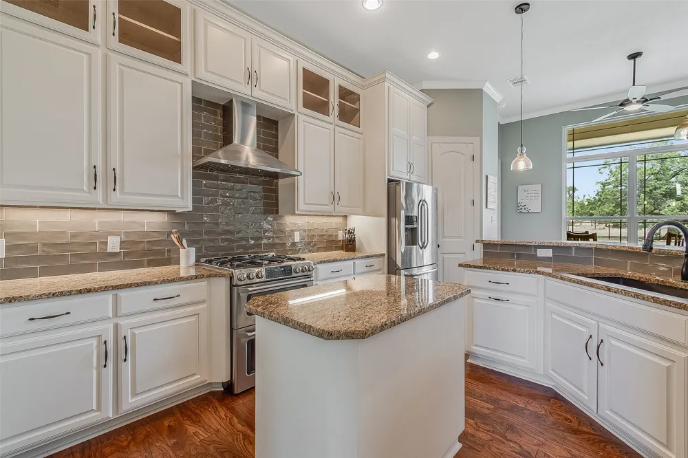 1160 Long Meadow Salado, TX 76571
