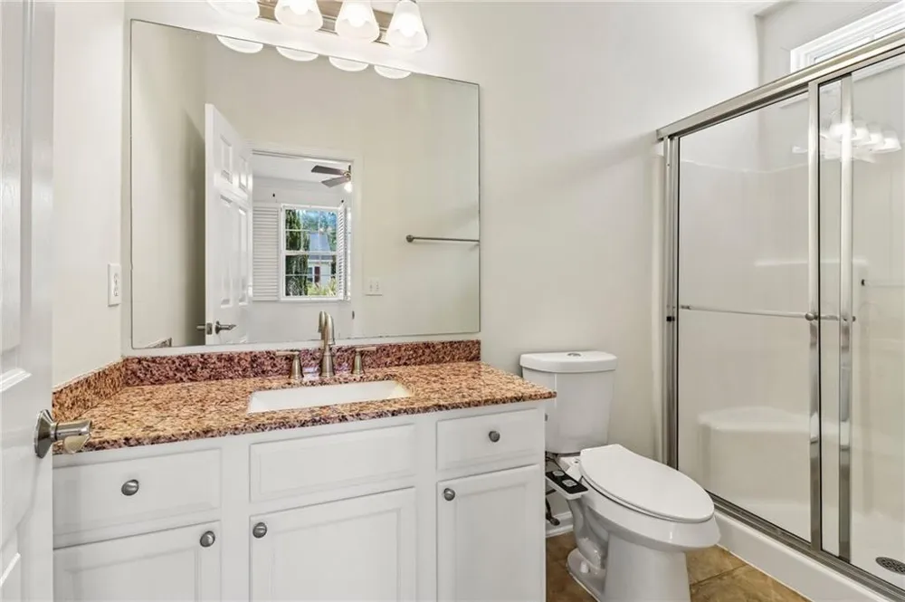 213 W Oaks Place Woodstock, GA 30188