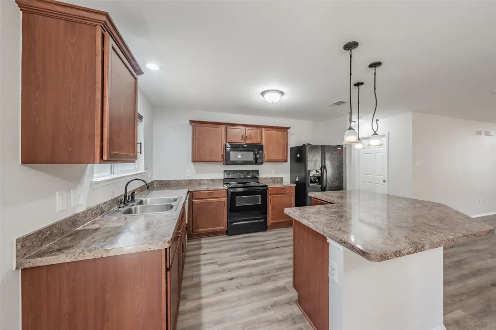 9417 Tierra Verde Drive Fort Worth, TX 76177