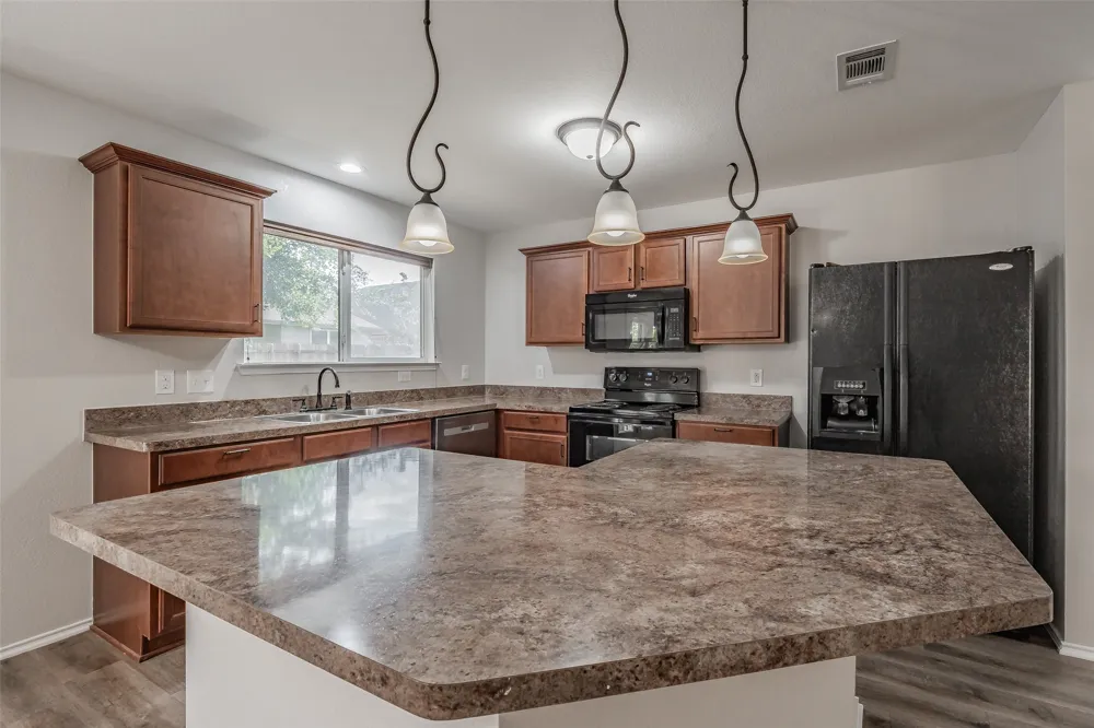 9417 Tierra Verde Drive Fort Worth, TX 76177