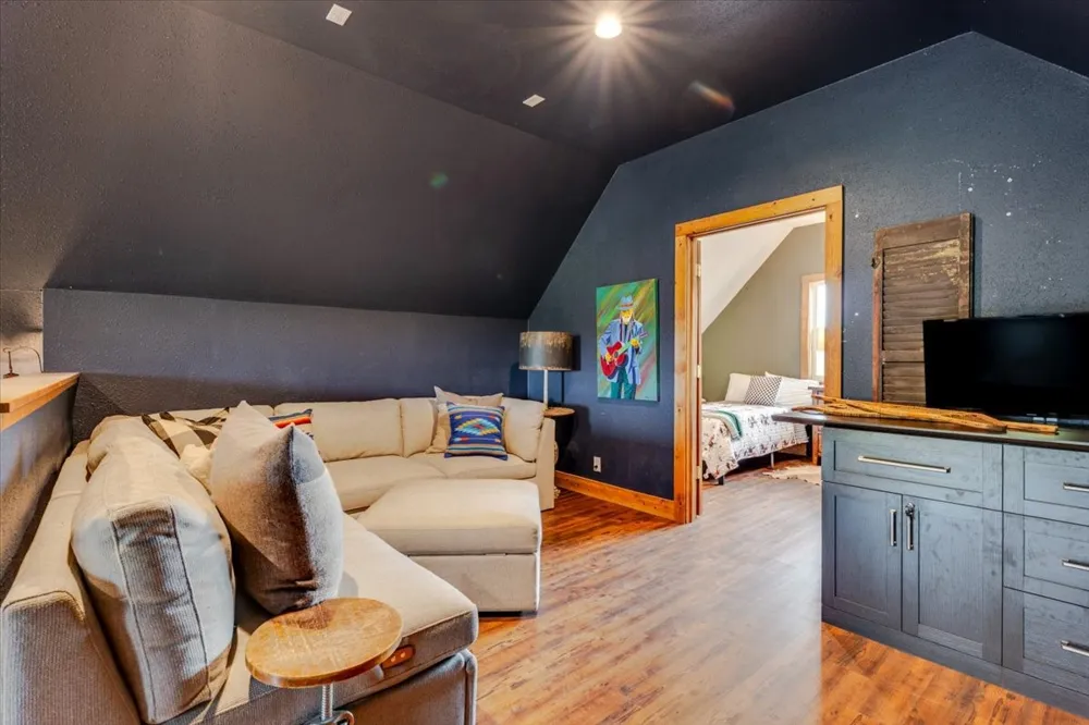 2550 County Road 123 Comanche, TX 76442