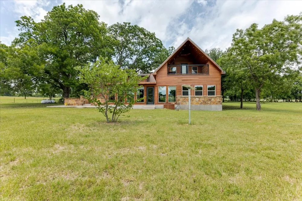 2550 County Road 123 Comanche, TX 76442
