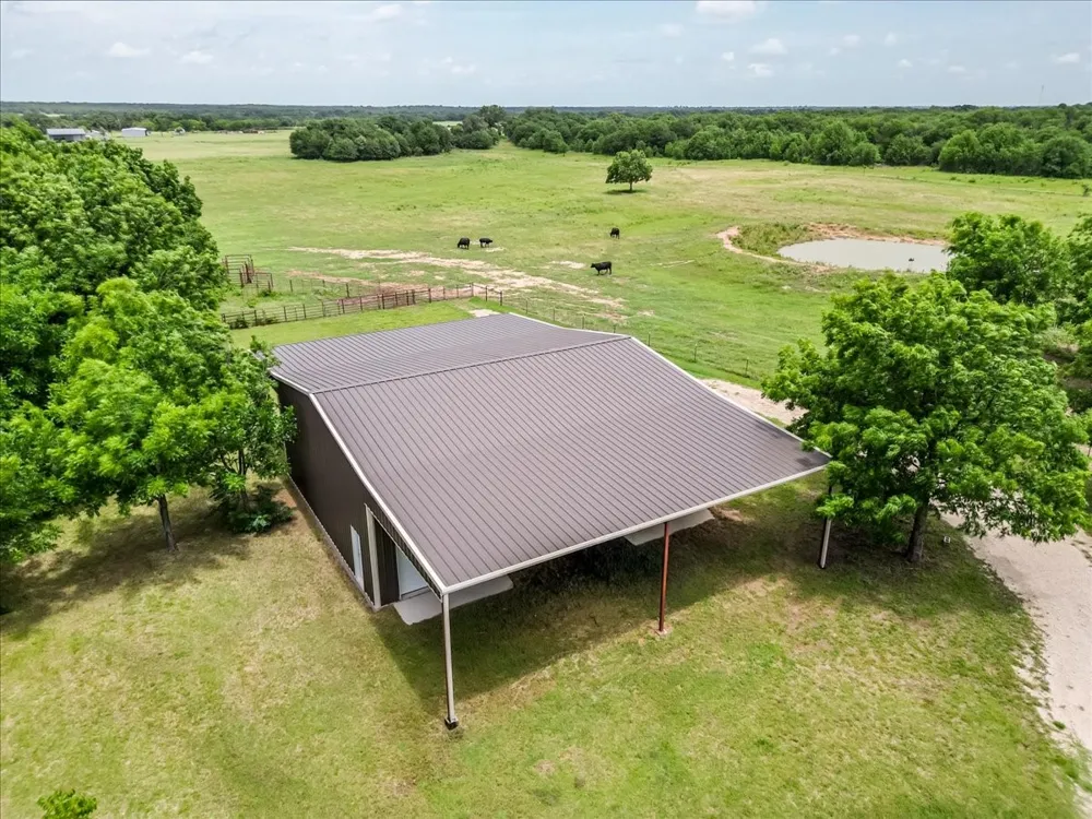 2550 County Road 123 Comanche, TX 76442