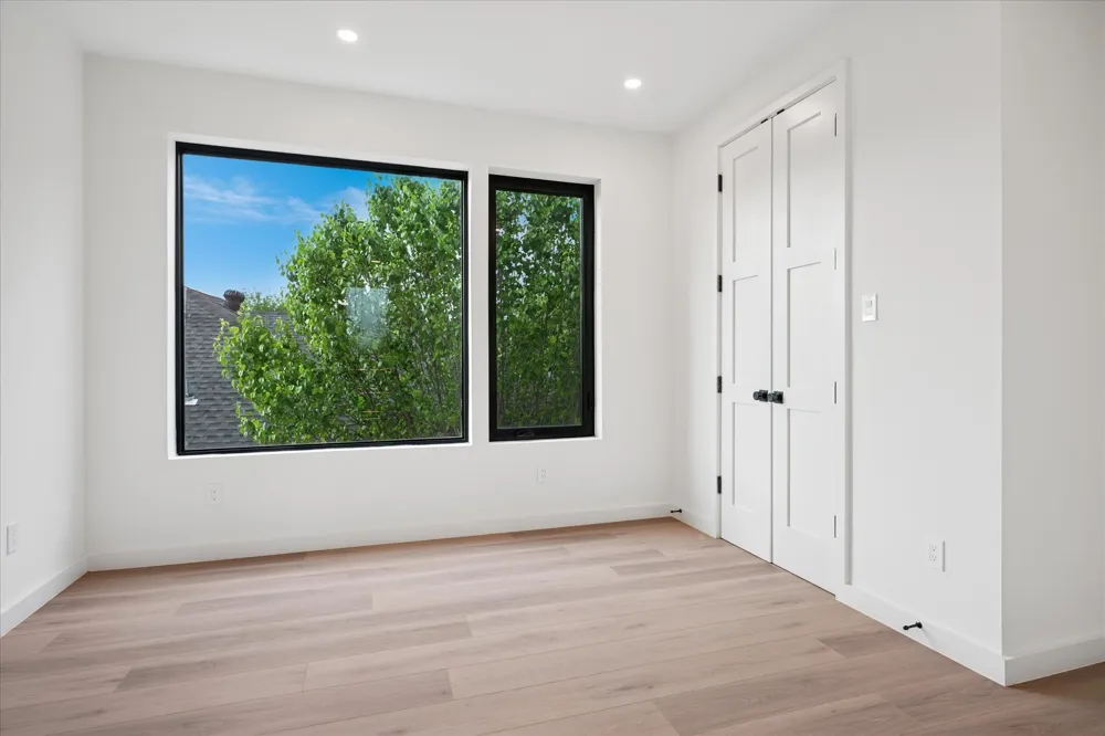 4534 Lake Avenue #103 Dallas, TX 75219