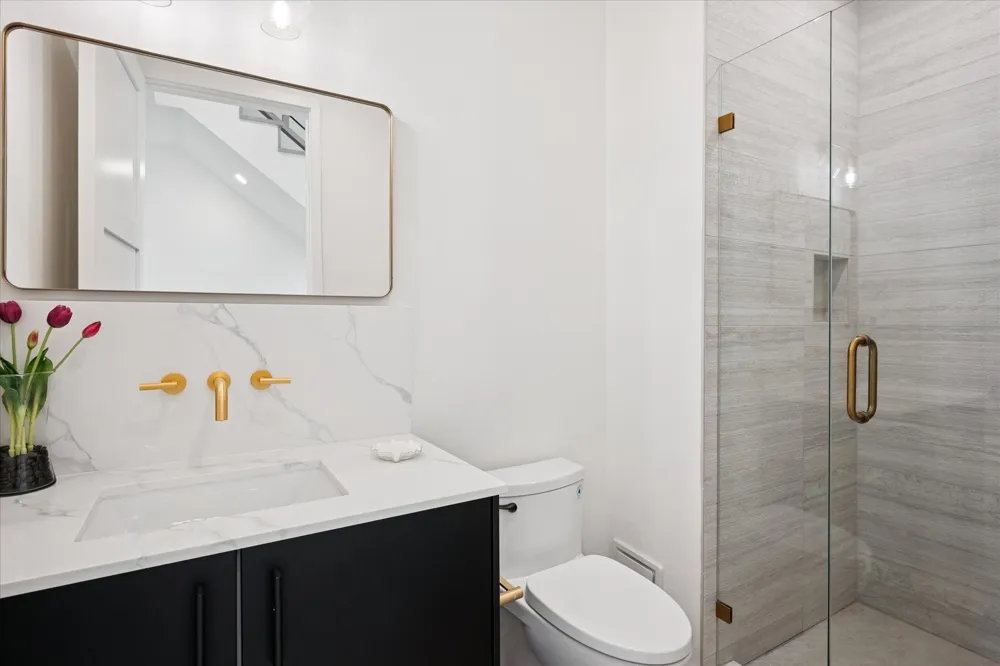 4534 Lake Avenue #103 Dallas, TX 75219