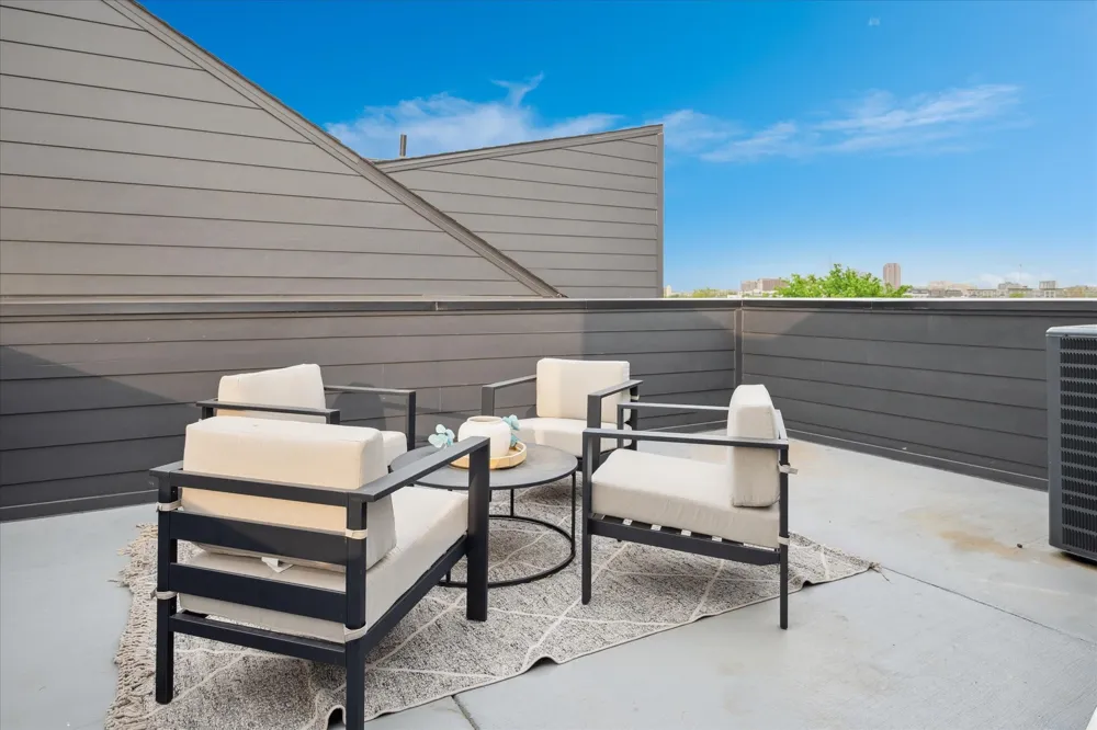 4534 Lake Avenue #103 Dallas, TX 75219