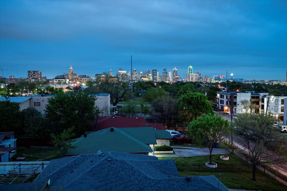 4534 Lake Avenue #103 Dallas, TX 75219