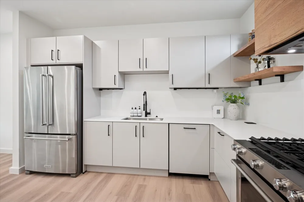 4534 Lake Avenue #103 Dallas, TX 75219