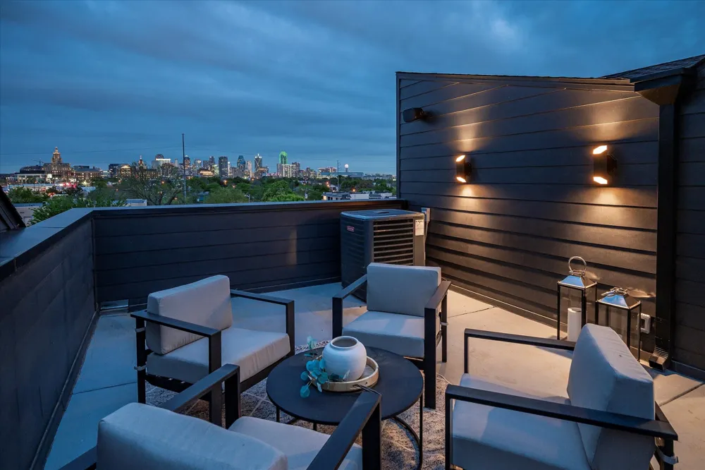 4534 Lake Avenue #103 Dallas, TX 75219