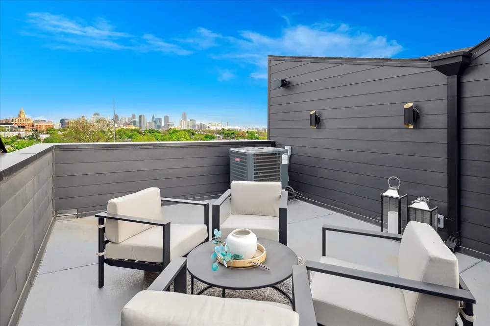 4534 Lake Avenue #103 Dallas, TX 75219