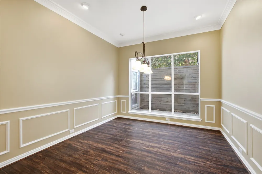 14616 Vintage Lane Addison, TX 75001