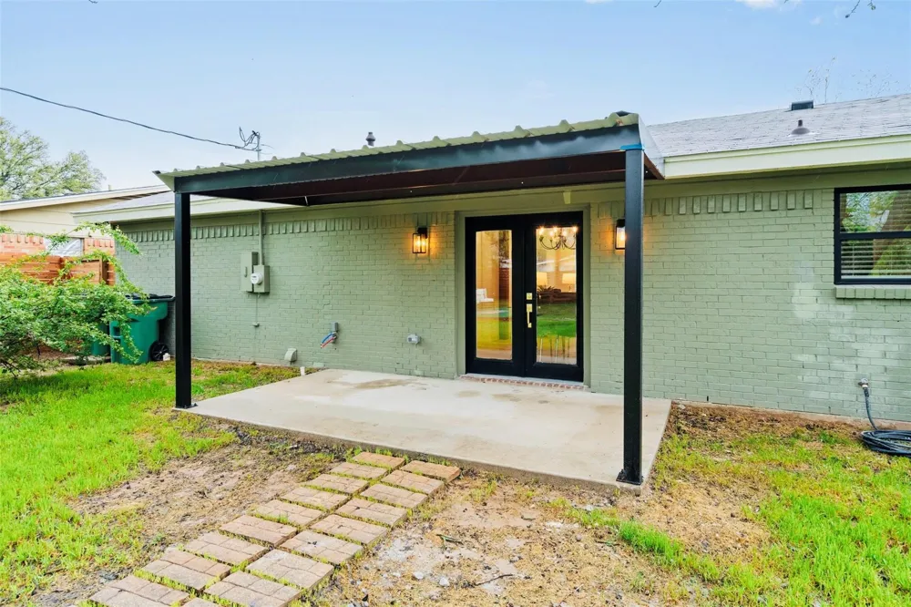504 Main Street McGregor, TX 76657