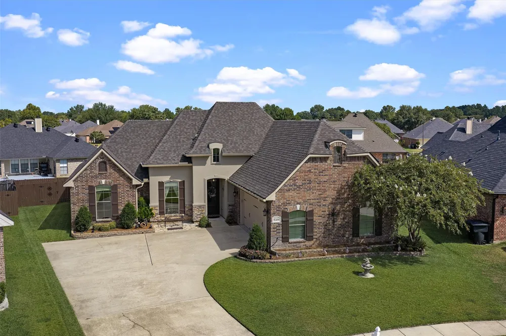 5319 Barberry Lane Bossier City, LA 71112