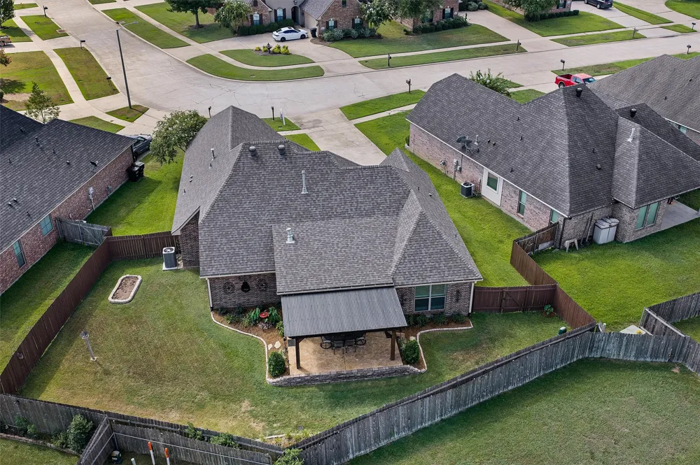 5319 Barberry Lane Bossier City, LA 71112