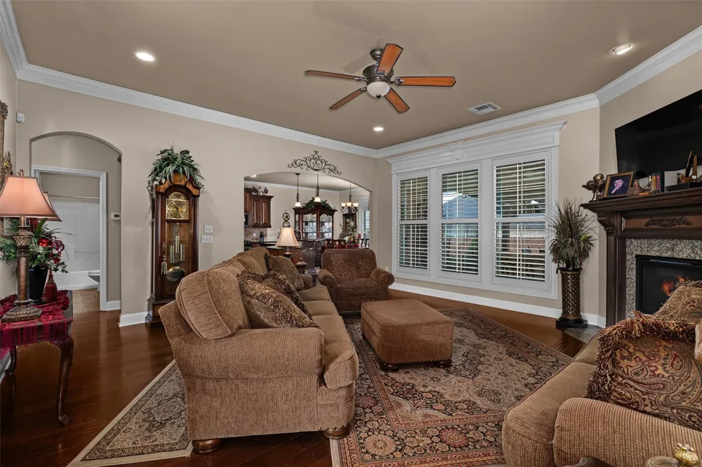 5319 Barberry Lane Bossier City, LA 71112