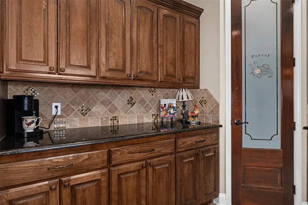 5319 Barberry Lane Bossier City, LA 71112