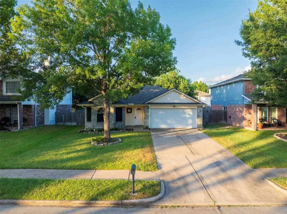 3814 Bridgebay Lane Katy, TX 77449