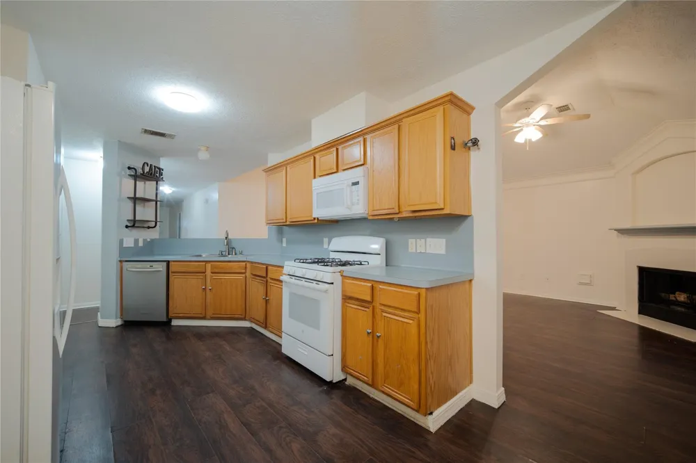 3814 Bridgebay Lane Katy, TX 77449