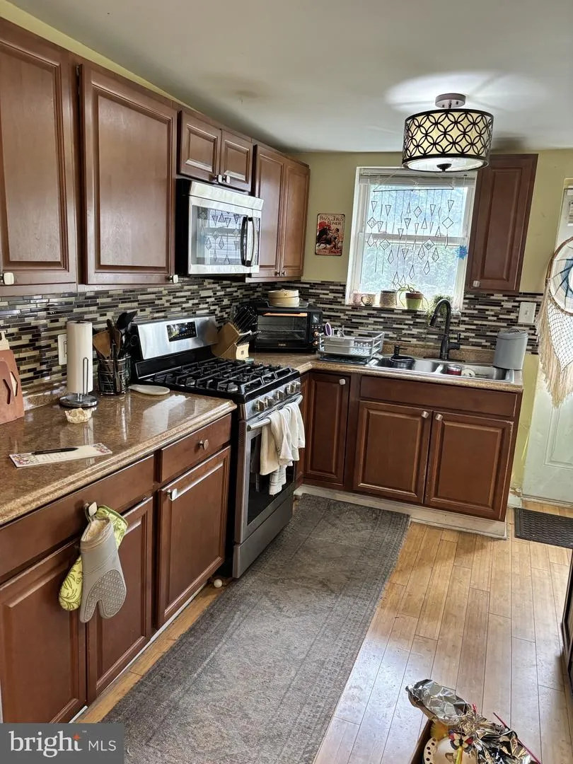 2659 SEPVIVA STREET Philadelphia, PA 19125