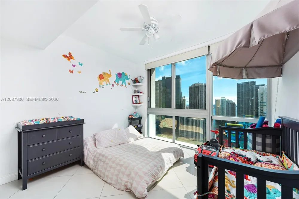 350 S Miami Ave #3802 Miami, FL 33130