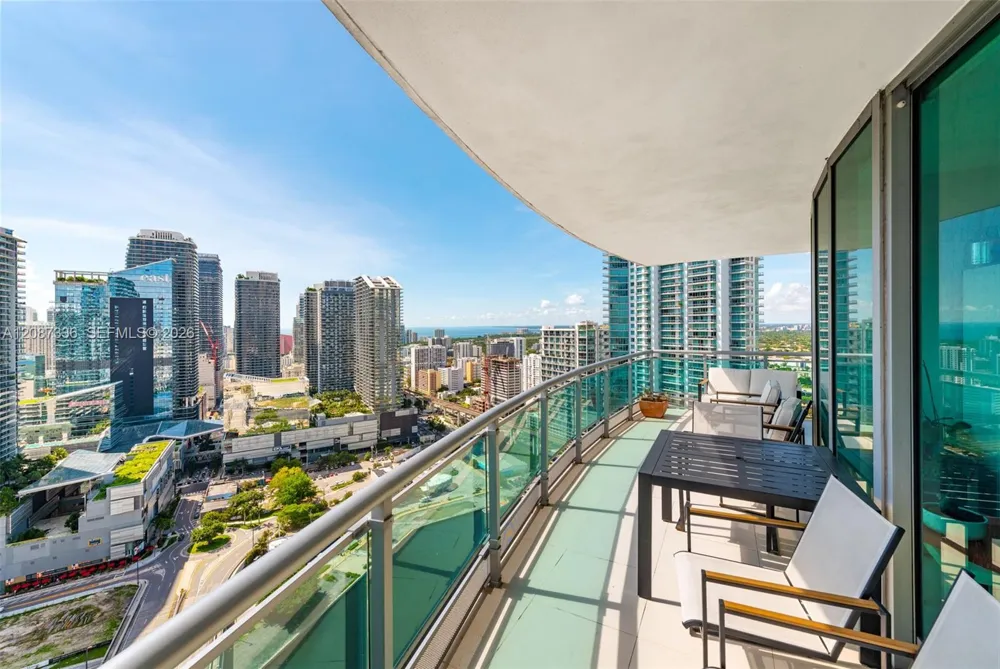 350 S Miami Ave #3802 Miami, FL 33130