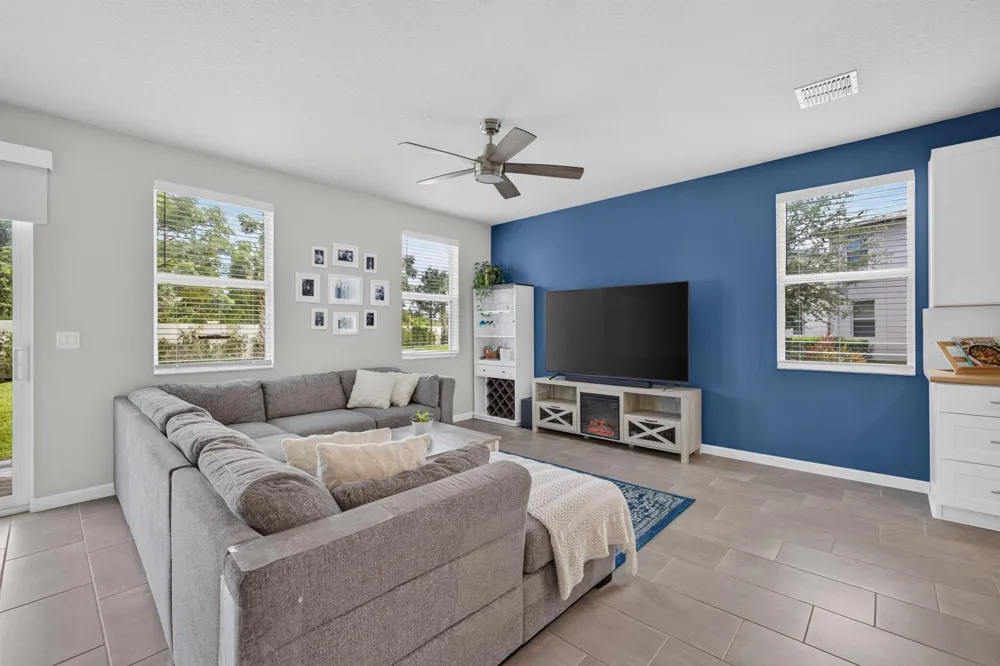 5600 Mentmore Drive West Palm Beach, FL 33407