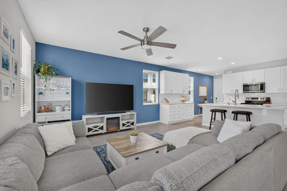 5600 Mentmore Drive West Palm Beach, FL 33407