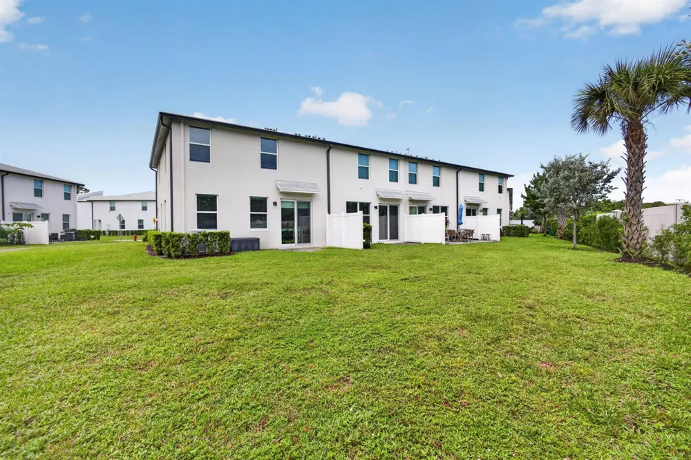 5600 Mentmore Drive West Palm Beach, FL 33407