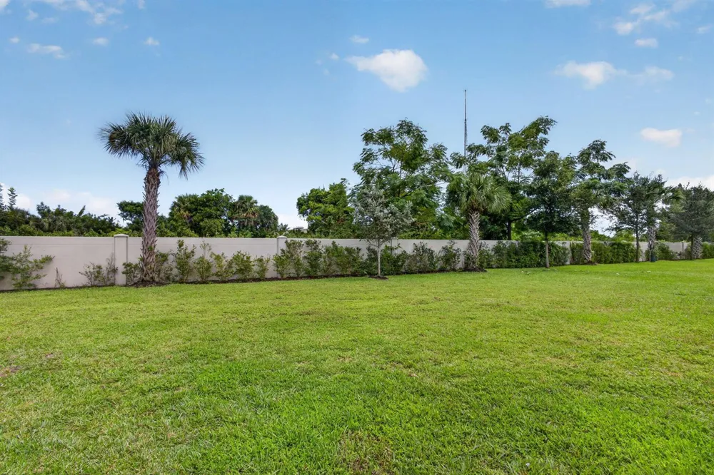 5600 Mentmore Drive West Palm Beach, FL 33407