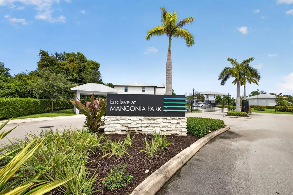 5600 Mentmore Drive West Palm Beach, FL 33407