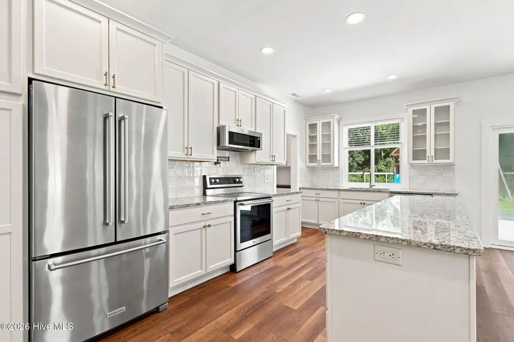 194 Steep Hill Drive Swansboro, NC 28584