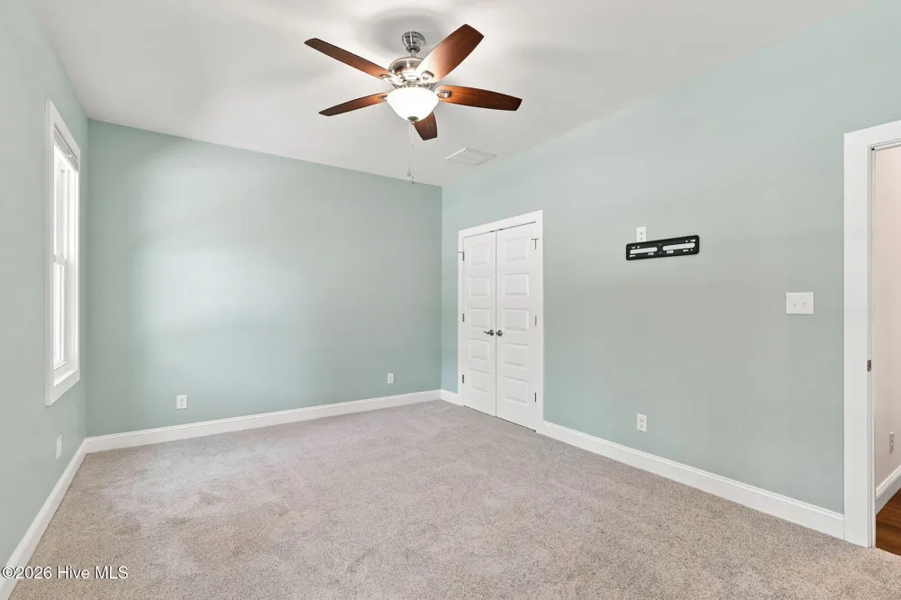 194 Steep Hill Drive Swansboro, NC 28584