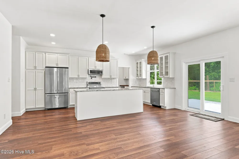 194 Steep Hill Drive Swansboro, NC 28584