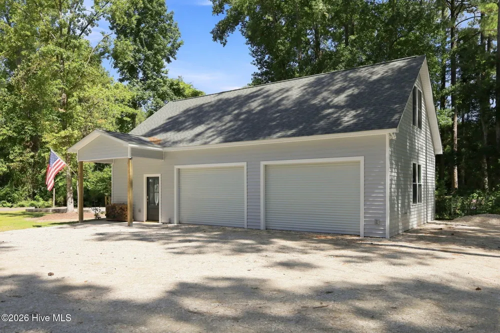 194 Steep Hill Drive Swansboro, NC 28584