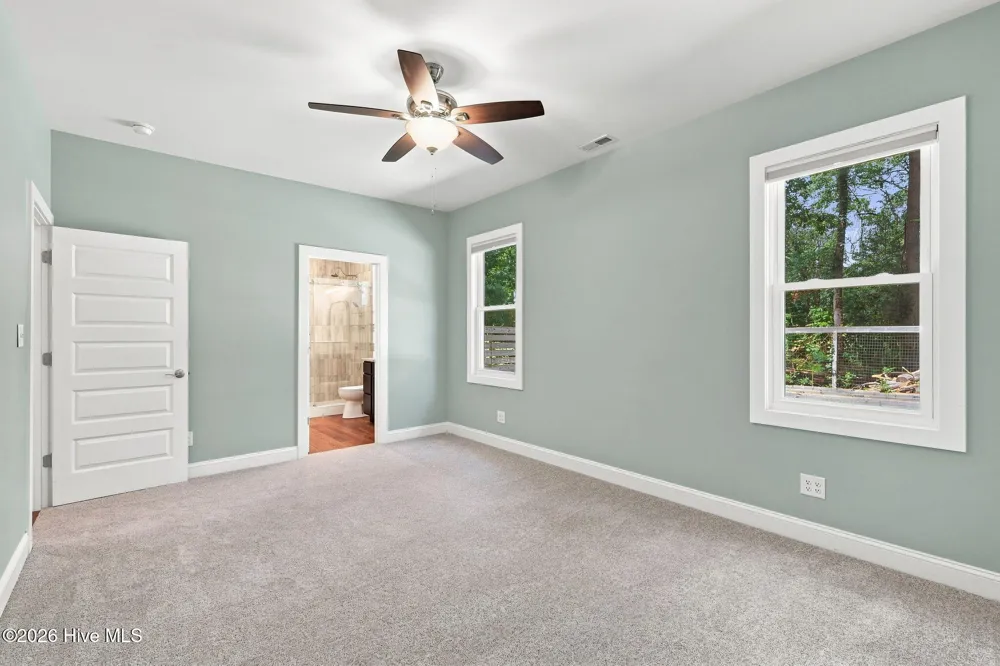 194 Steep Hill Drive Swansboro, NC 28584