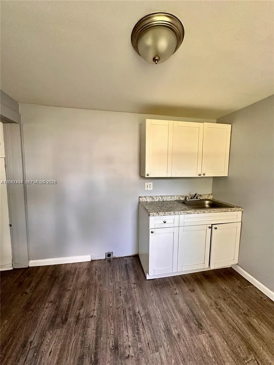6326 NW 4th Ave #4 Miami, FL 33150