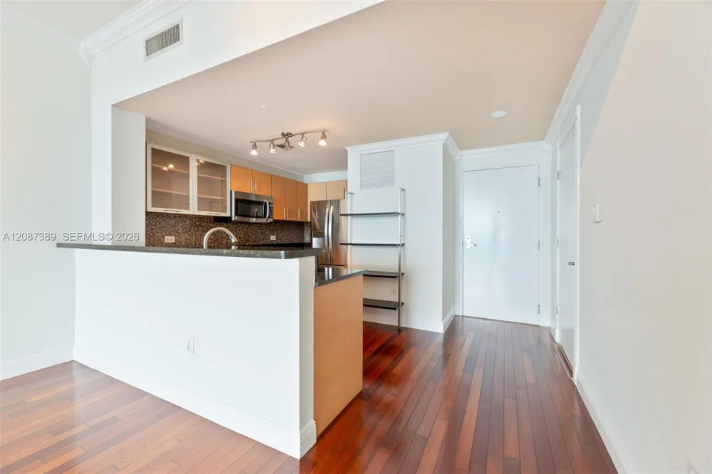 725 NE 22nd St #8E Miami, FL 33137