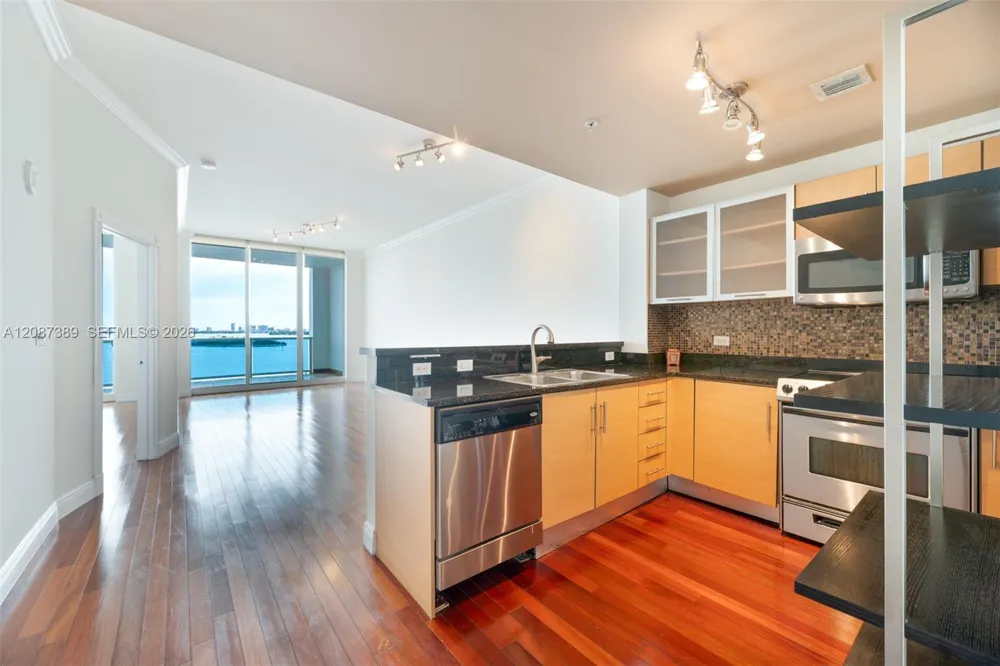 725 NE 22nd St #8E Miami, FL 33137