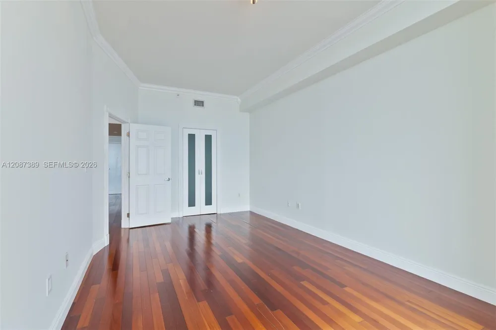 725 NE 22nd St #8E Miami, FL 33137
