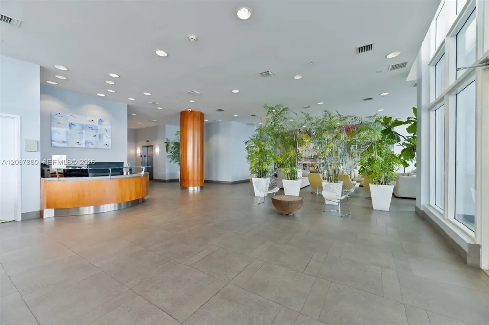 725 NE 22nd St #8E Miami, FL 33137